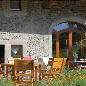 https://chambres-dhotes-les-chambres-de-mado.hotels-rhonealpes.com